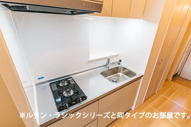 キッチンでお料理をお楽しみください ヴィラ