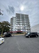 ハイマート屋島の外観