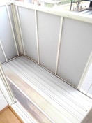 お洗濯にも便利なバルコニー付き パレス・ニュールミネⅡ　Ａ