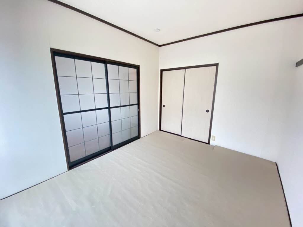  フレグランス飯山　Ｃ棟