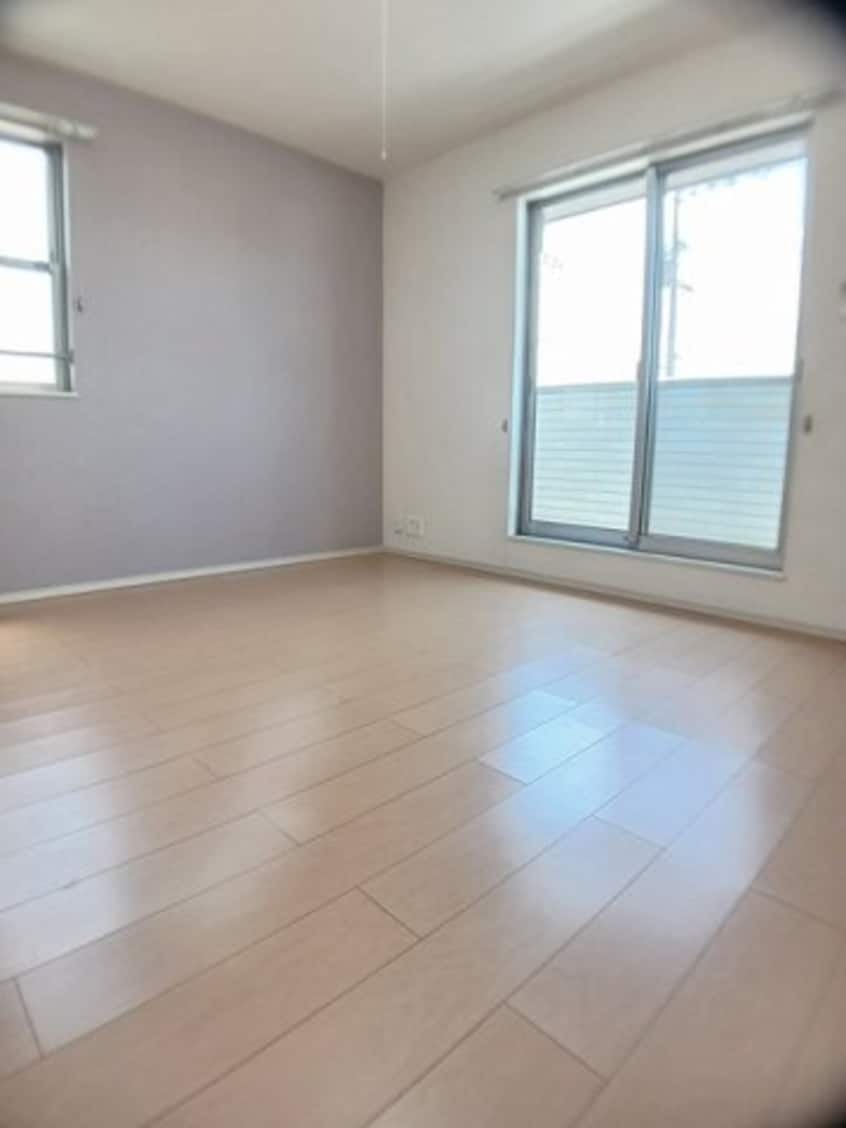 物件の内装です シャンドラ