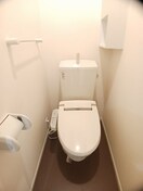 清潔感のあるトイレです シャンドラ