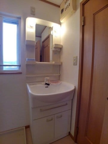  ヴィラ　エンゼルＣ