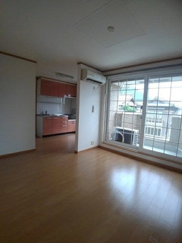  ヴィラ　エンゼルＢ