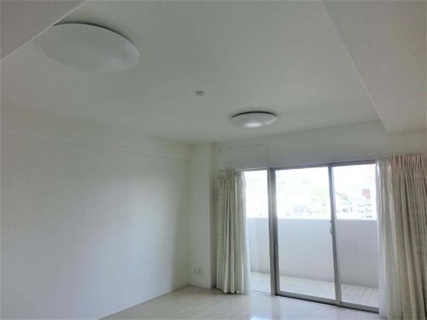 リビング アルファライフ丸亀駅前