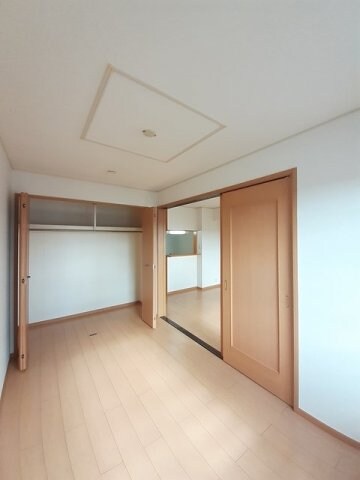  ニュープレイス　Ｂ