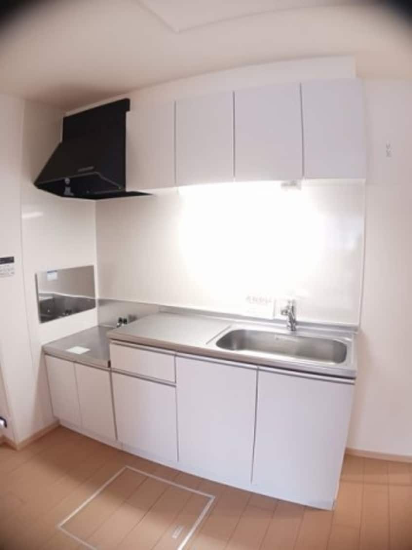 きれいなキッチンです メゾン・カルムⅡ