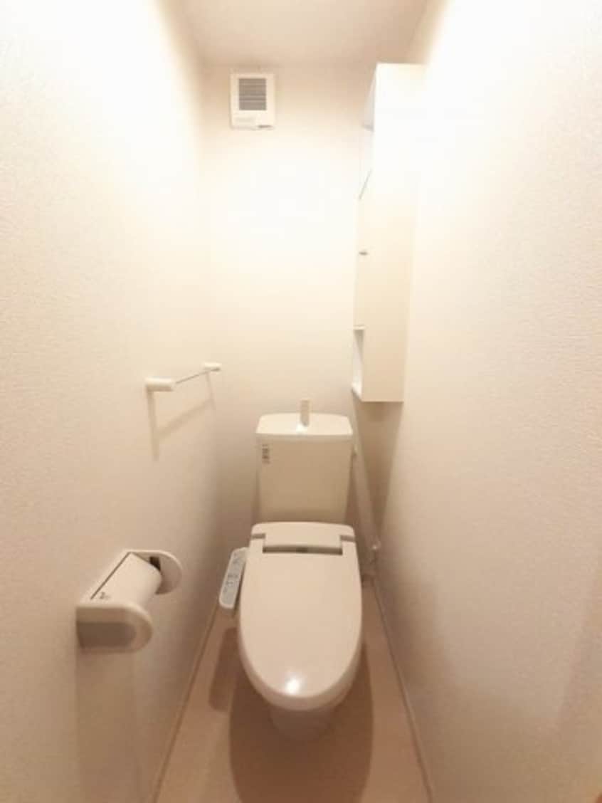 清潔感のあるトイレです カーサ・エスベランサ