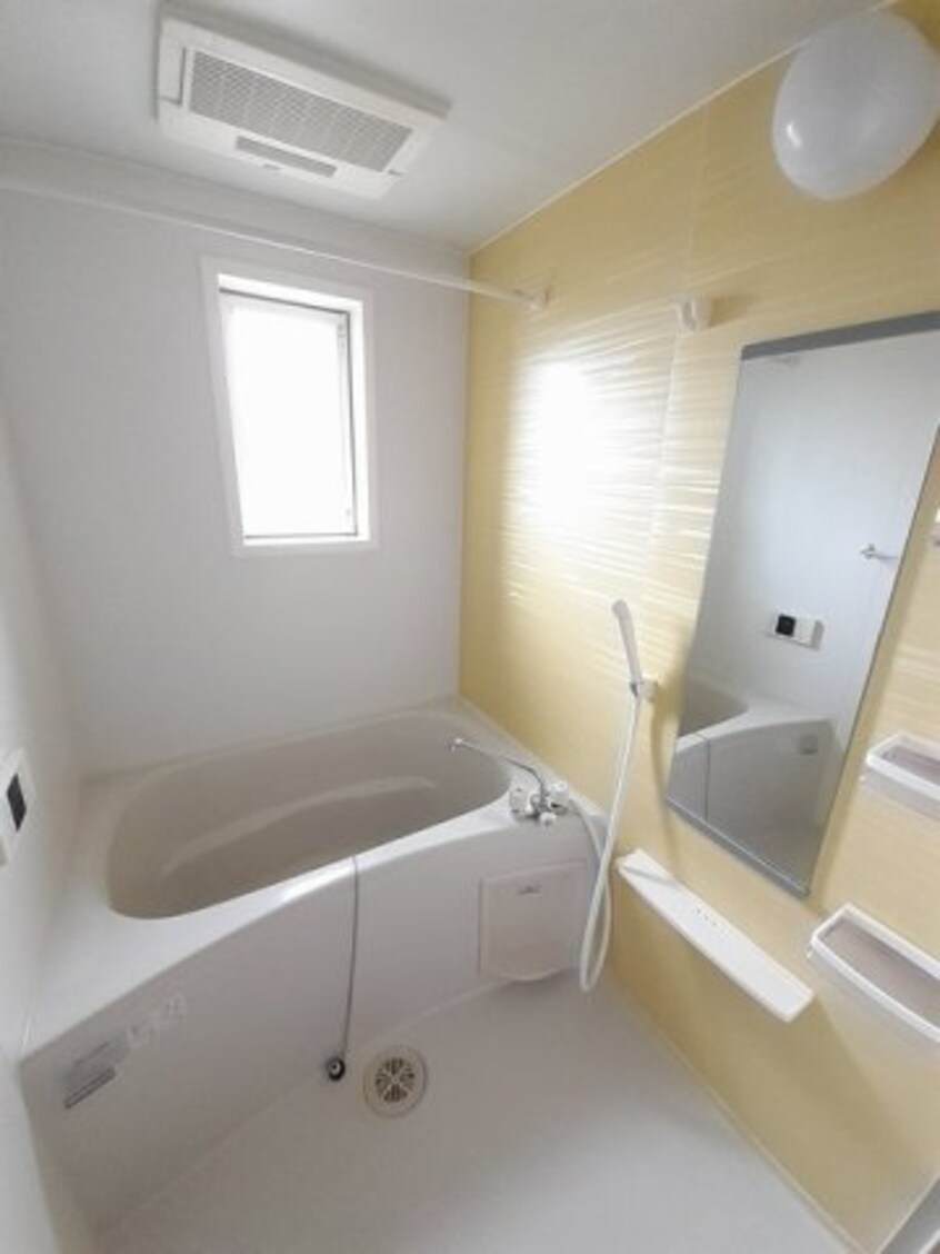 コンパクトで使いやすいお風呂です カーサ・ドマーニ