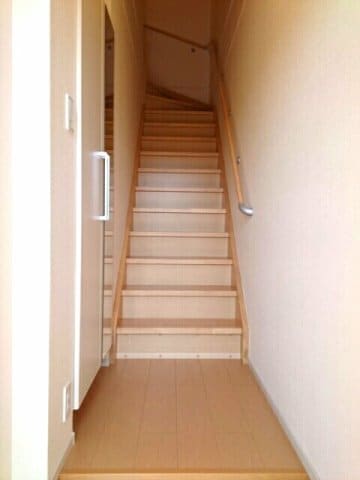 落ち着いた玄関です カーサ・ドマーニ