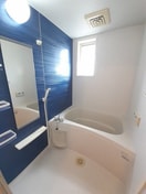  グリーン　ブリッサ