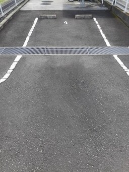 駐車スペースもあります