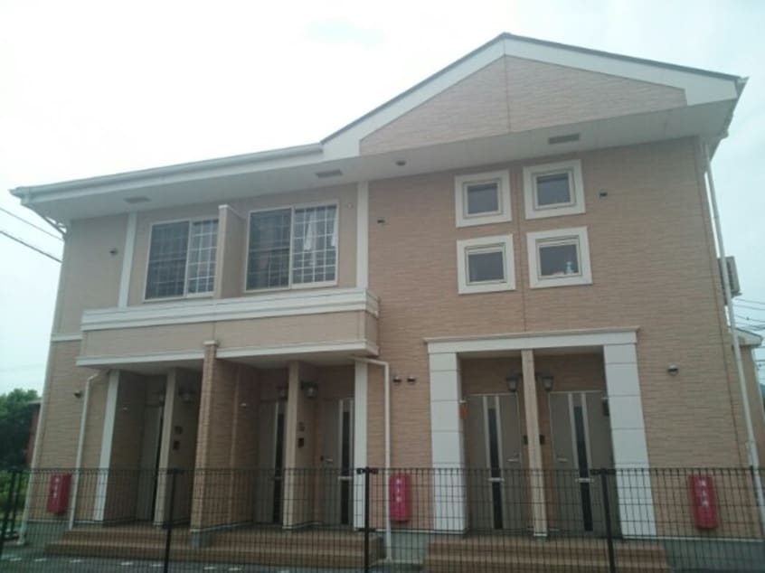 建物外観を気になさる方へ、見た目の良い物件です シャン・ミリューⅡＤ