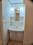 コンパクトで使いやすい洗面所 シャン・ミリューⅡＤ