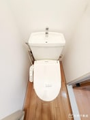  ロイヤルガーデン紙町