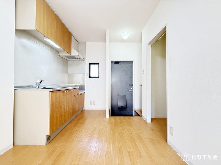  ロイヤルガーデン紙町