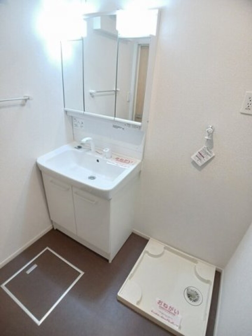 スペースが確保できる洗面所です セイバリーロード