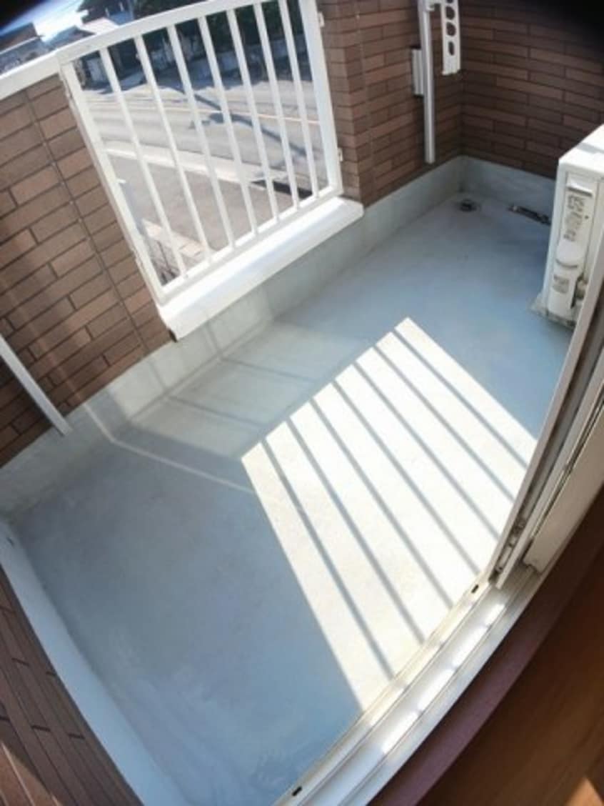 バルコニー付きです メゾン・サンパティーク