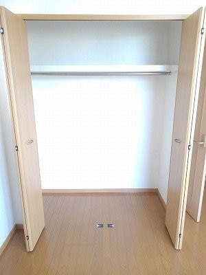  ブライト　ガーデン　ＵＮＯ