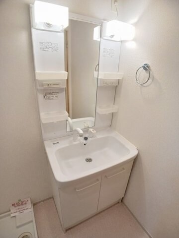 スペースが確保できる洗面所です ハーヴェスト袖村　Ｃ