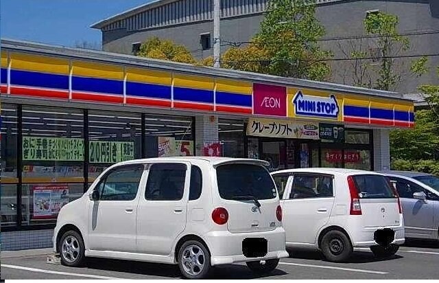 ミニストップさんまで400m ミューズ林　Ａ