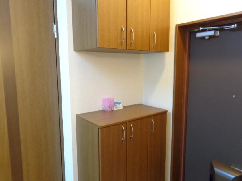 下駄箱 ヴァンルージュ