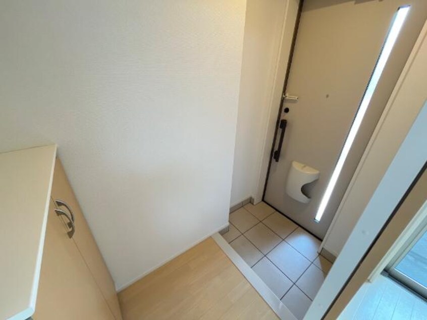 玄関 キャロット　Ｂ