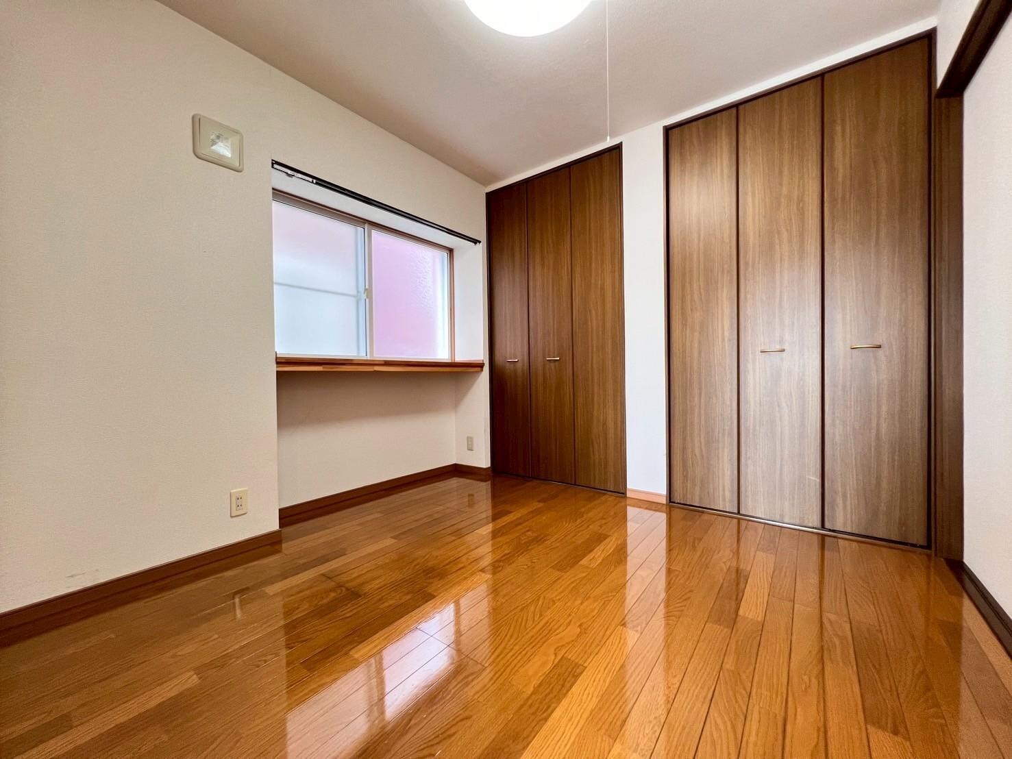 洋室 レスポワールF棟