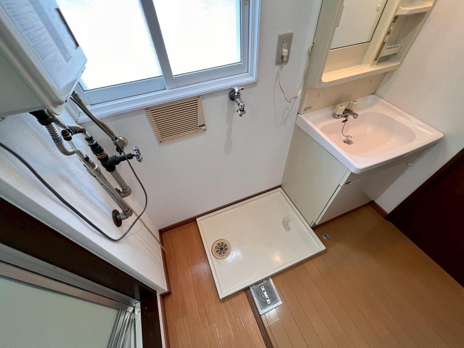 室内洗濯機置場 レスポワールF棟