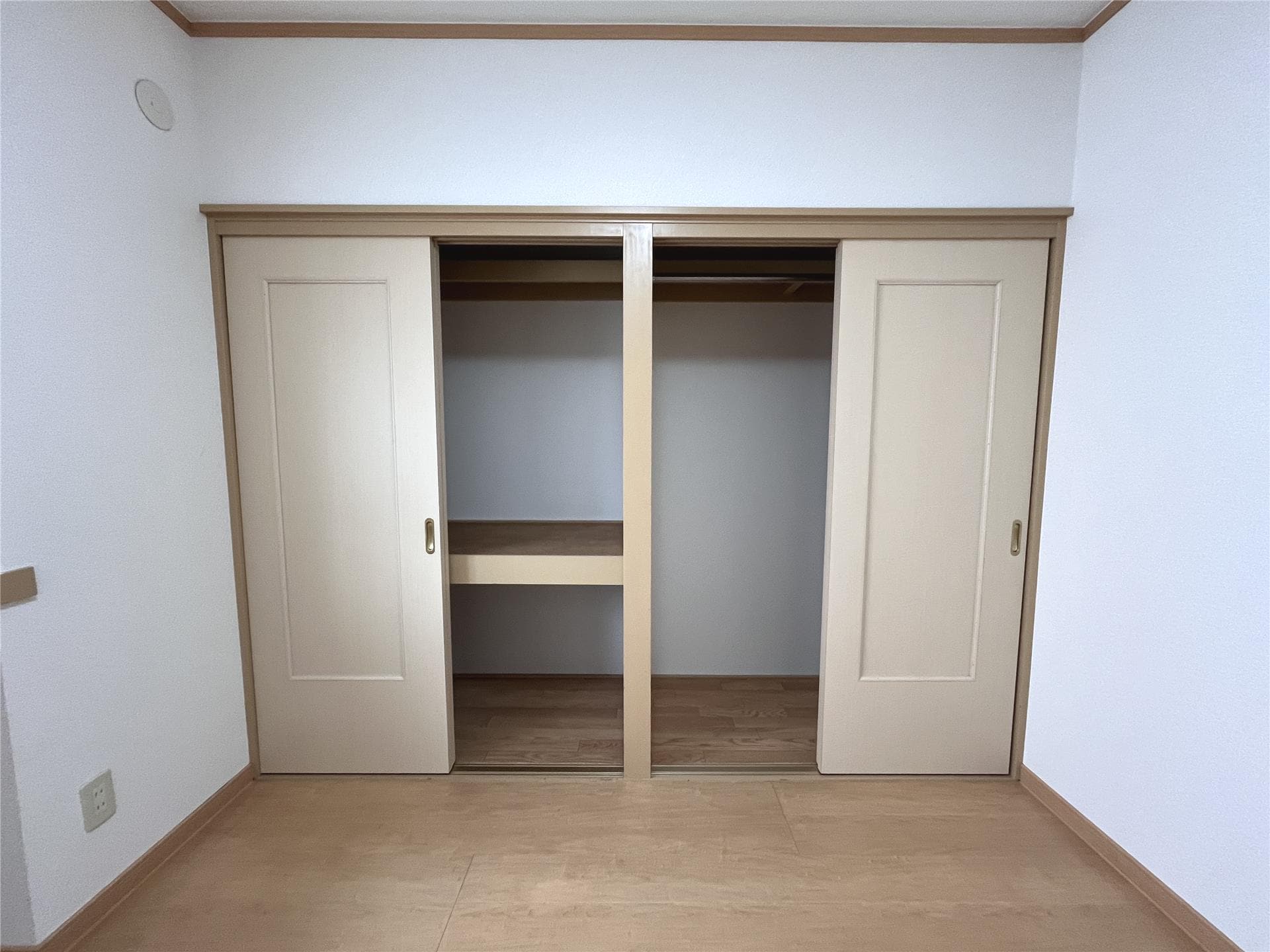 収納 メゾン瀬理奈B棟