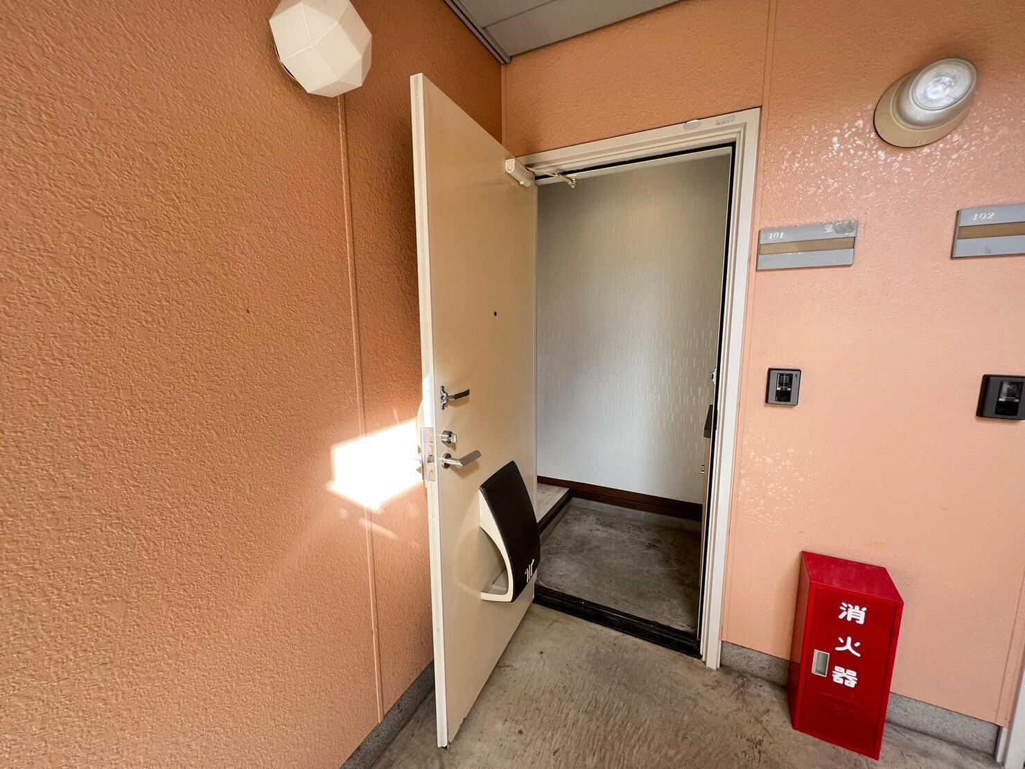 玄関 アヴァンティ