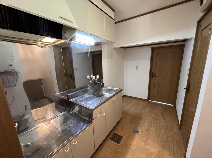 キッチン スクエア南台