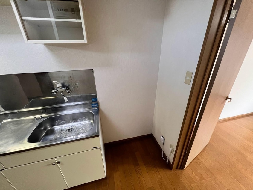 冷蔵庫設置スペース ピースフルK-II