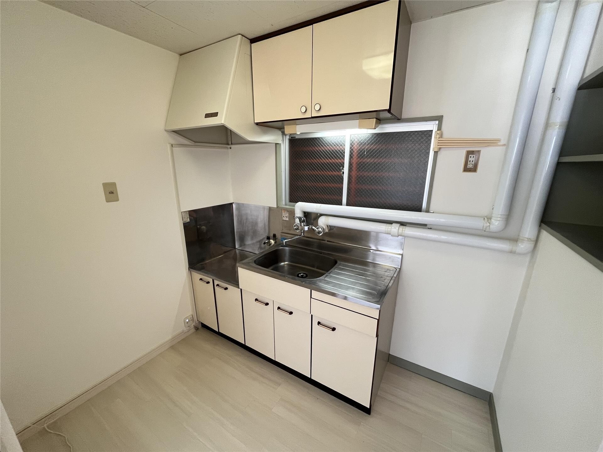 キッチン シャイン・me