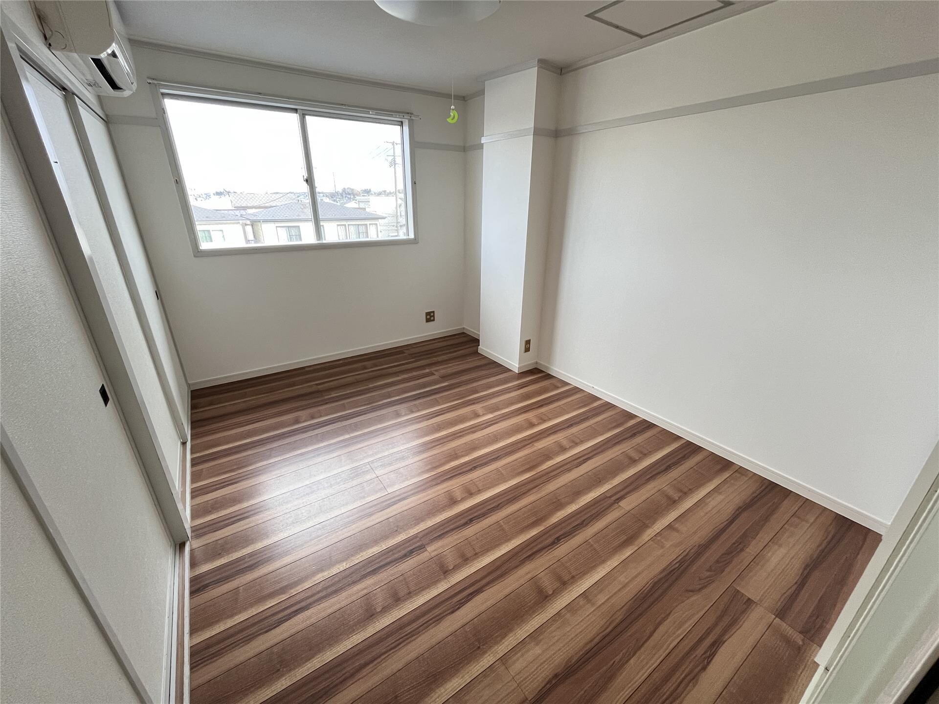 洋室 シャイン・me