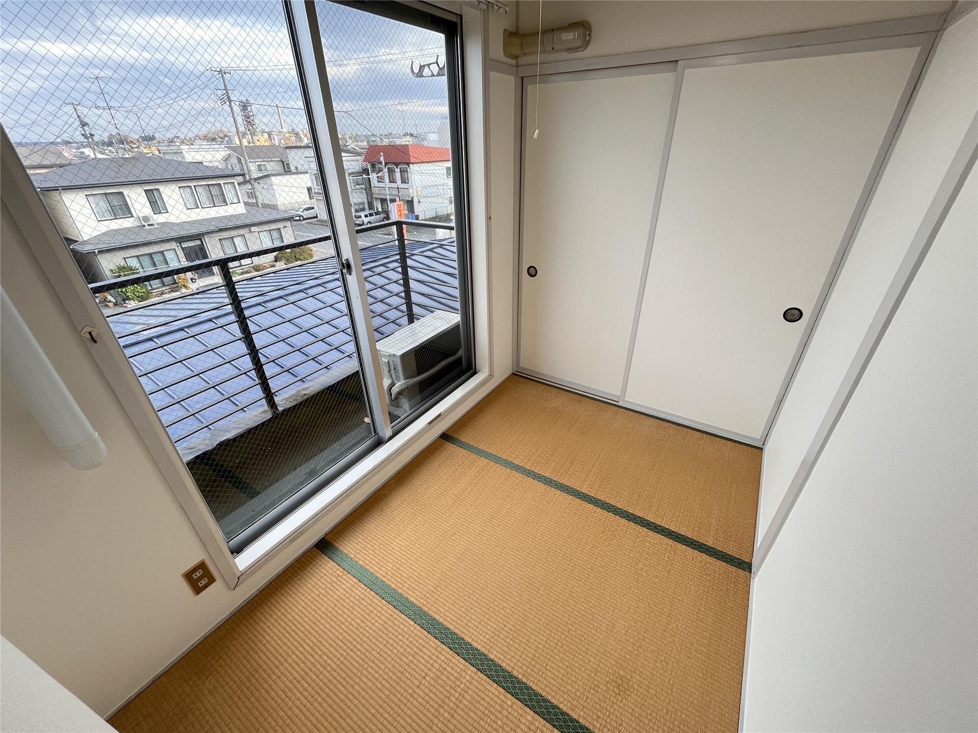 和室 シャイン・me