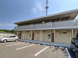 ヴィレッジロイヤル中央台吉野谷　B