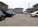  リビングタウン泉もえぎ台　B