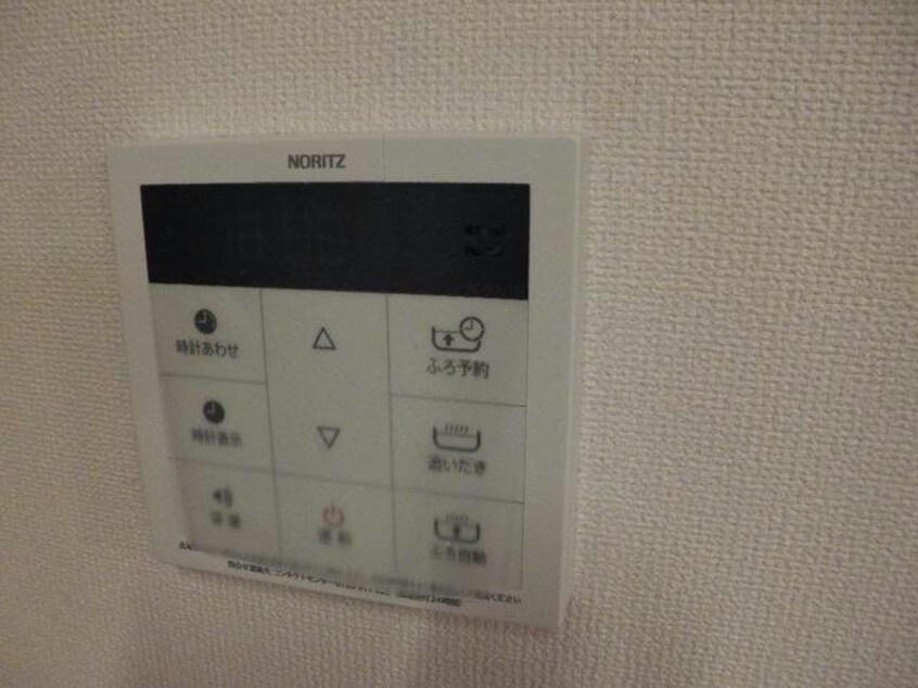  CREA　(クレア)