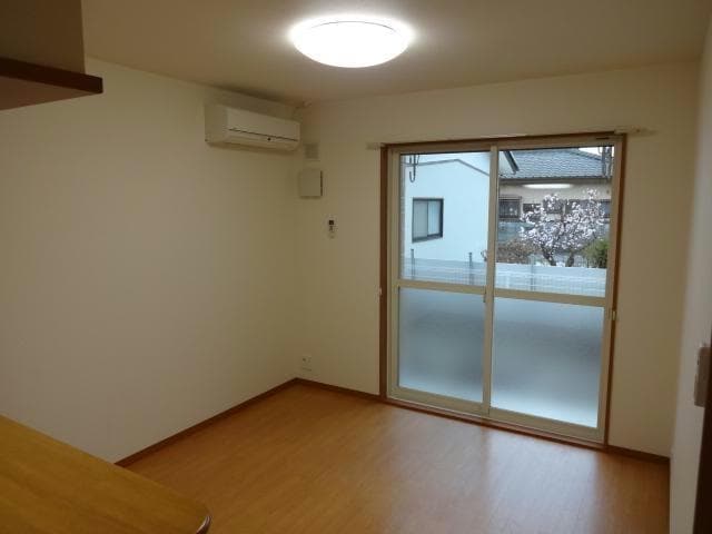  ソレイユコート