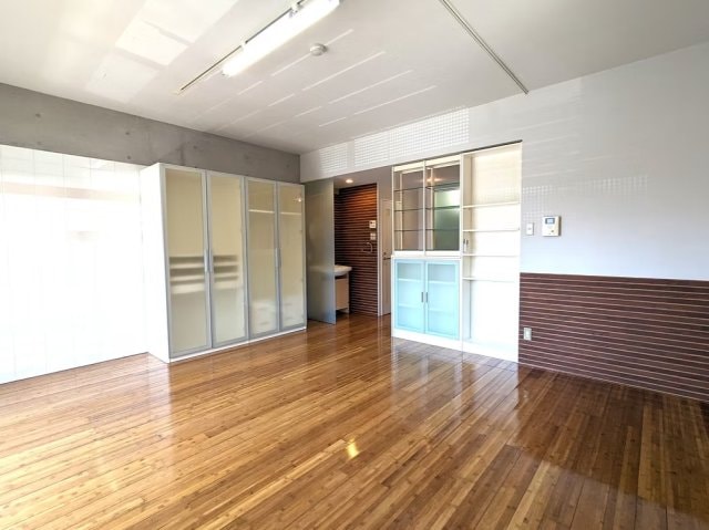  コリドールベイ