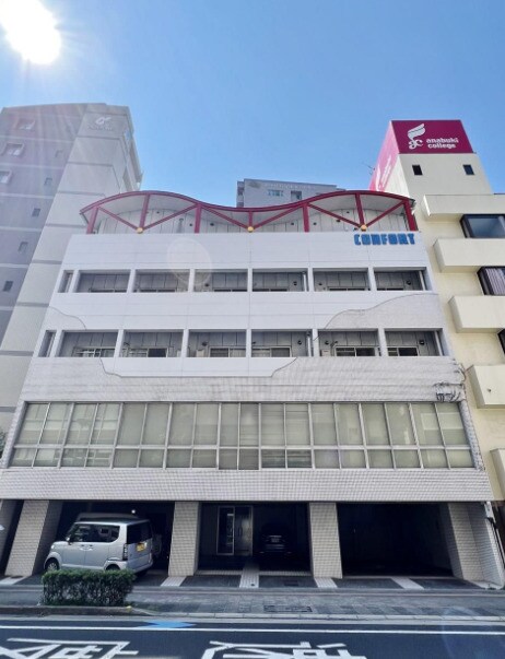  コンフォール錦町