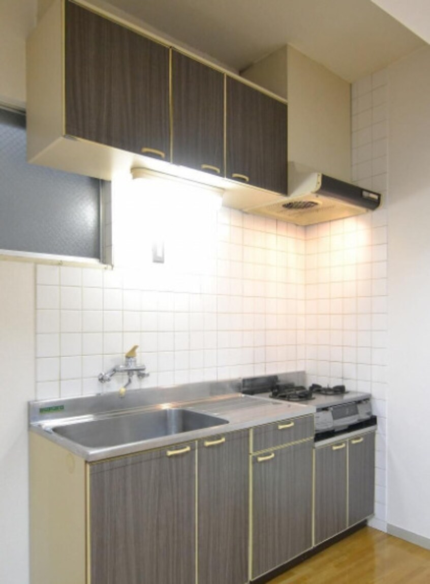  コンフォール錦町