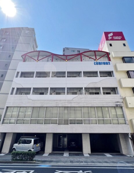  コンフォール錦町