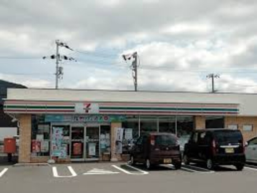 セブンイレブン 高松屋島西店(コンビニ)まで207m ビューフォート屋島　