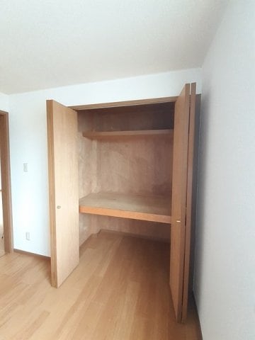  ララ・メゾン　Ａ