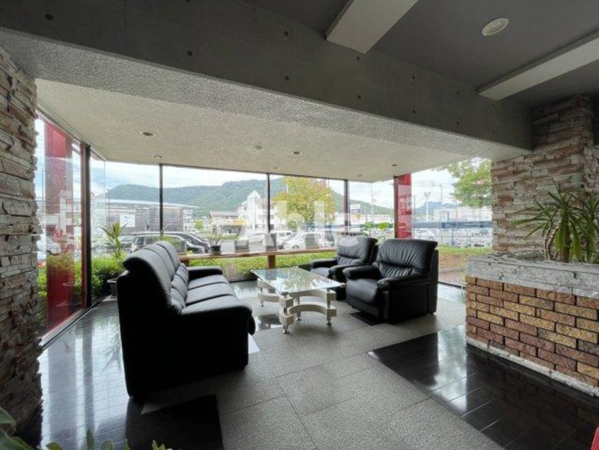  ハイマート屋島