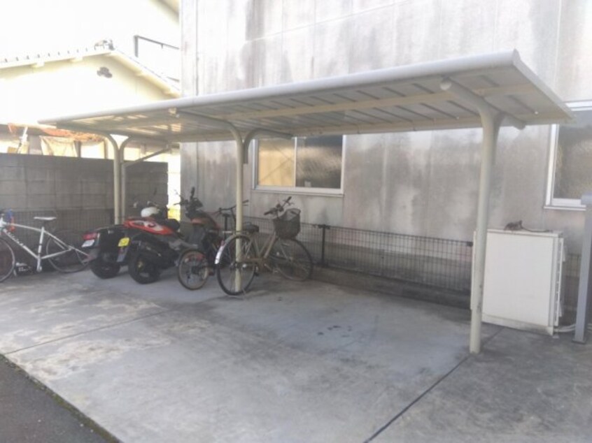  レオネクスト旭町