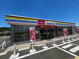 ミニストップ 丸亀飯山店(コンビニ)まで694m アオ・アクア