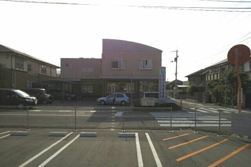 住谷小児科医院さんまで120m リーフグリーン　ハイツⅢ